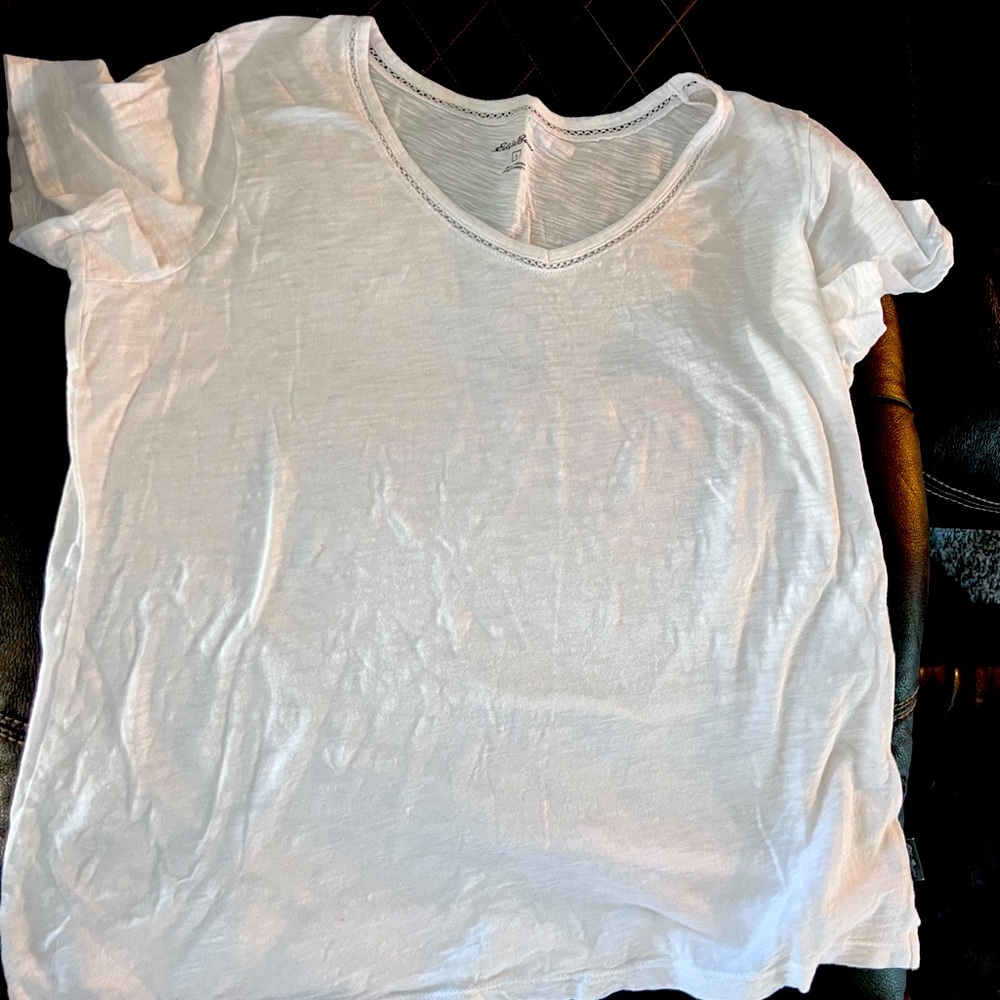 White large Eddie  Bauer T-shirt